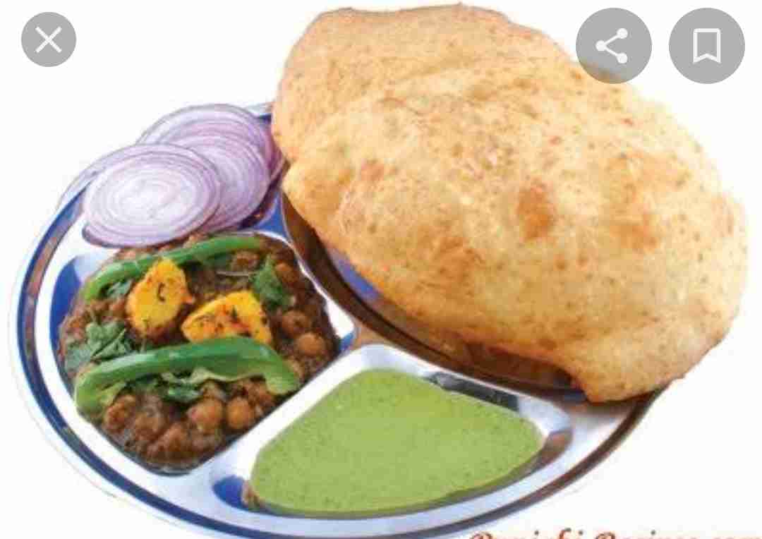 पनीर छोला भटूरा